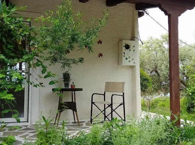 Vakantiehuis Votsalo Summer House By The Porto Cheli