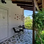 Votsalo Summer House By The * Porto Heli