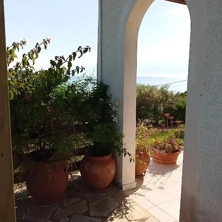 Votsalo Summer House By The * Porto Heli