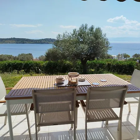 Votsalo Summer House By The Feriehus Porto Heli