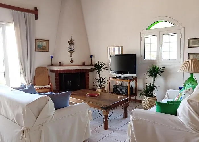 Votsalo Summer House By The * Porto Cheli