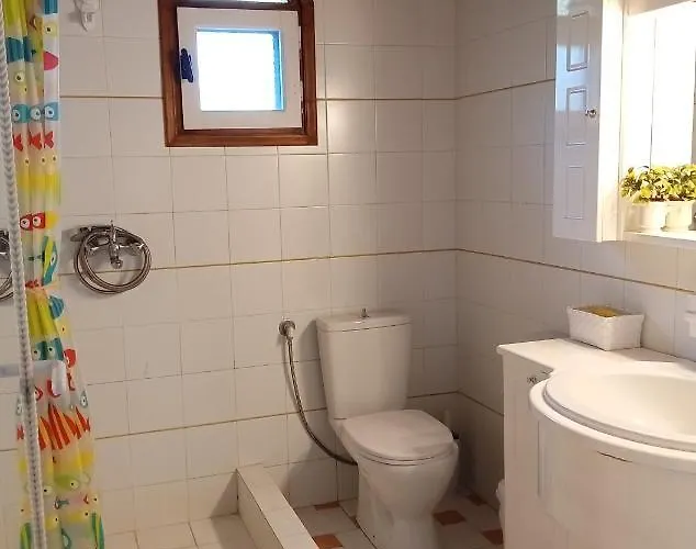 Votsalo Summer House By The * פורטו הלי